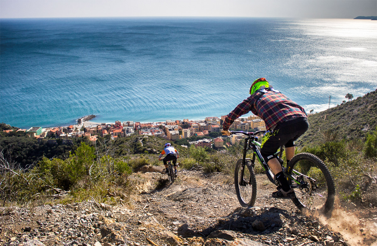 Where Can I Rent A Bike in Naples?
